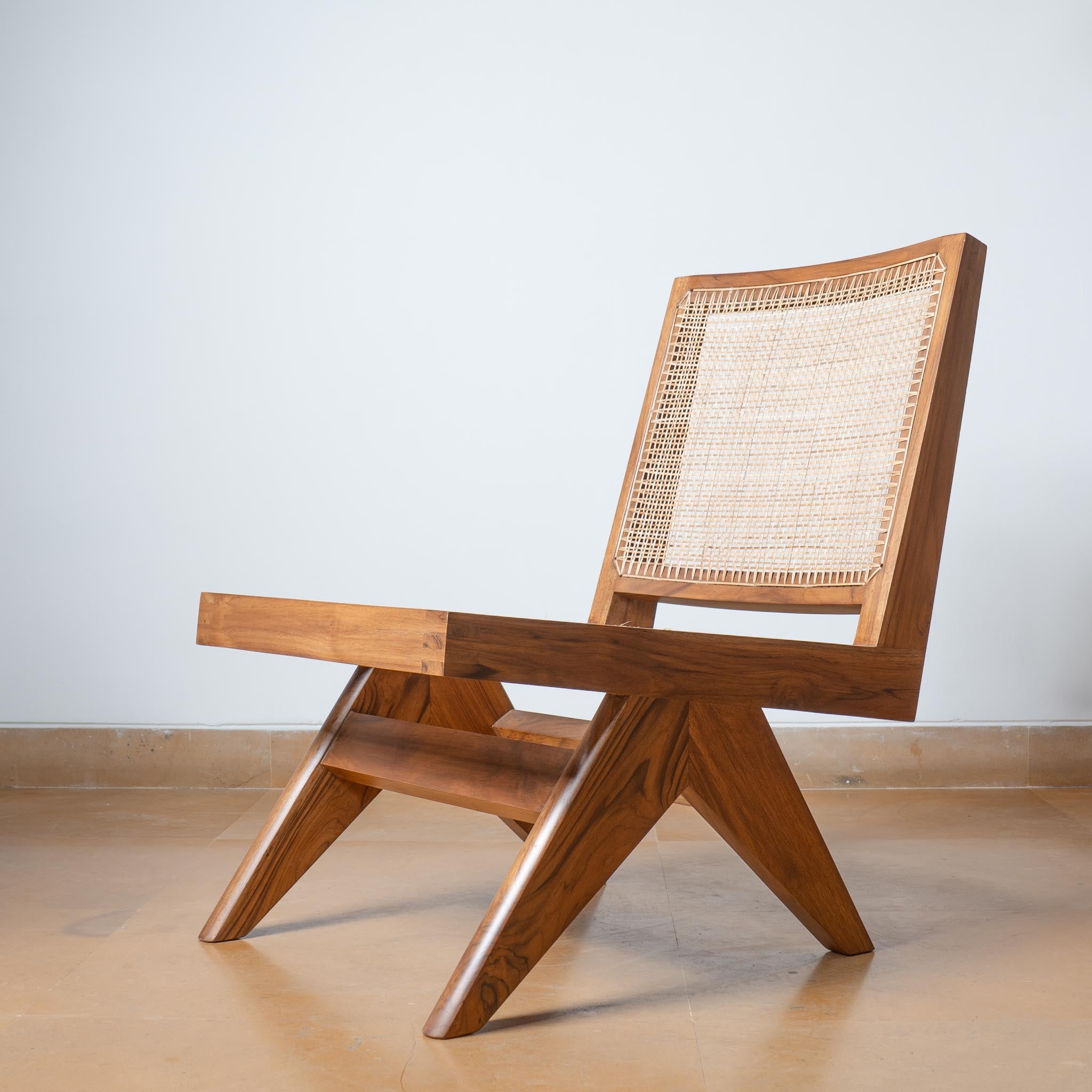 Armless Easy Chair