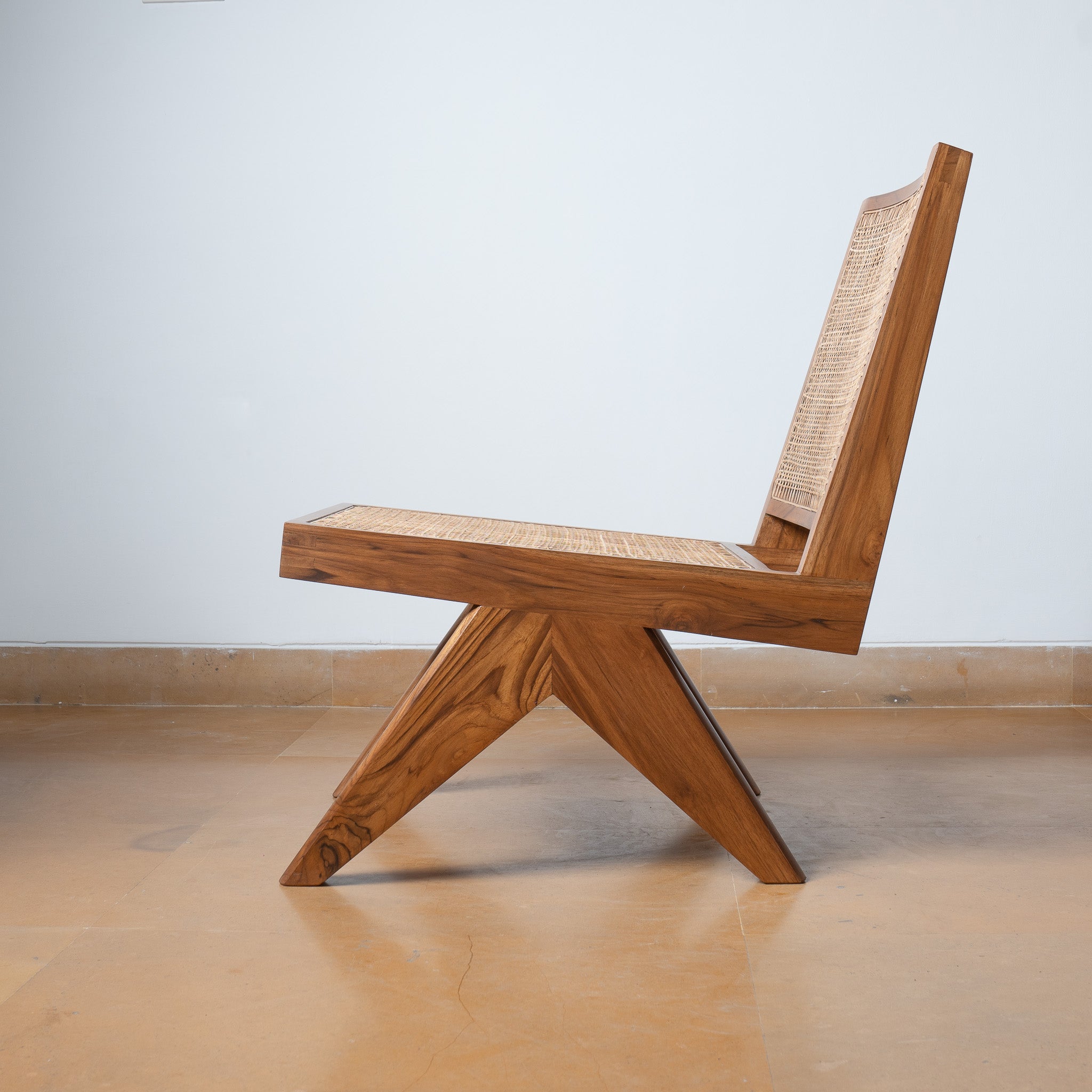 Armless Easy Chair